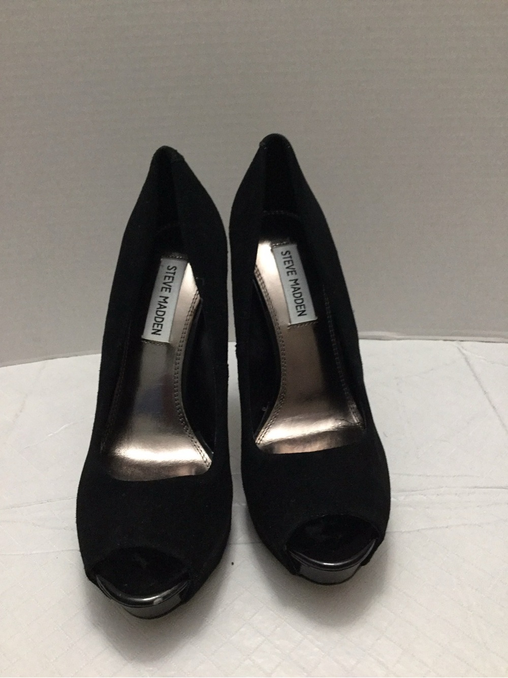 Steve Madden Black Suede Peep-Toe Platform Pumps size 8.5
